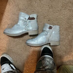 Light Silver Perforated Ankle Boots